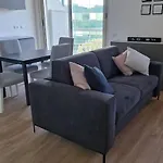 Cozy Flat In * רומא